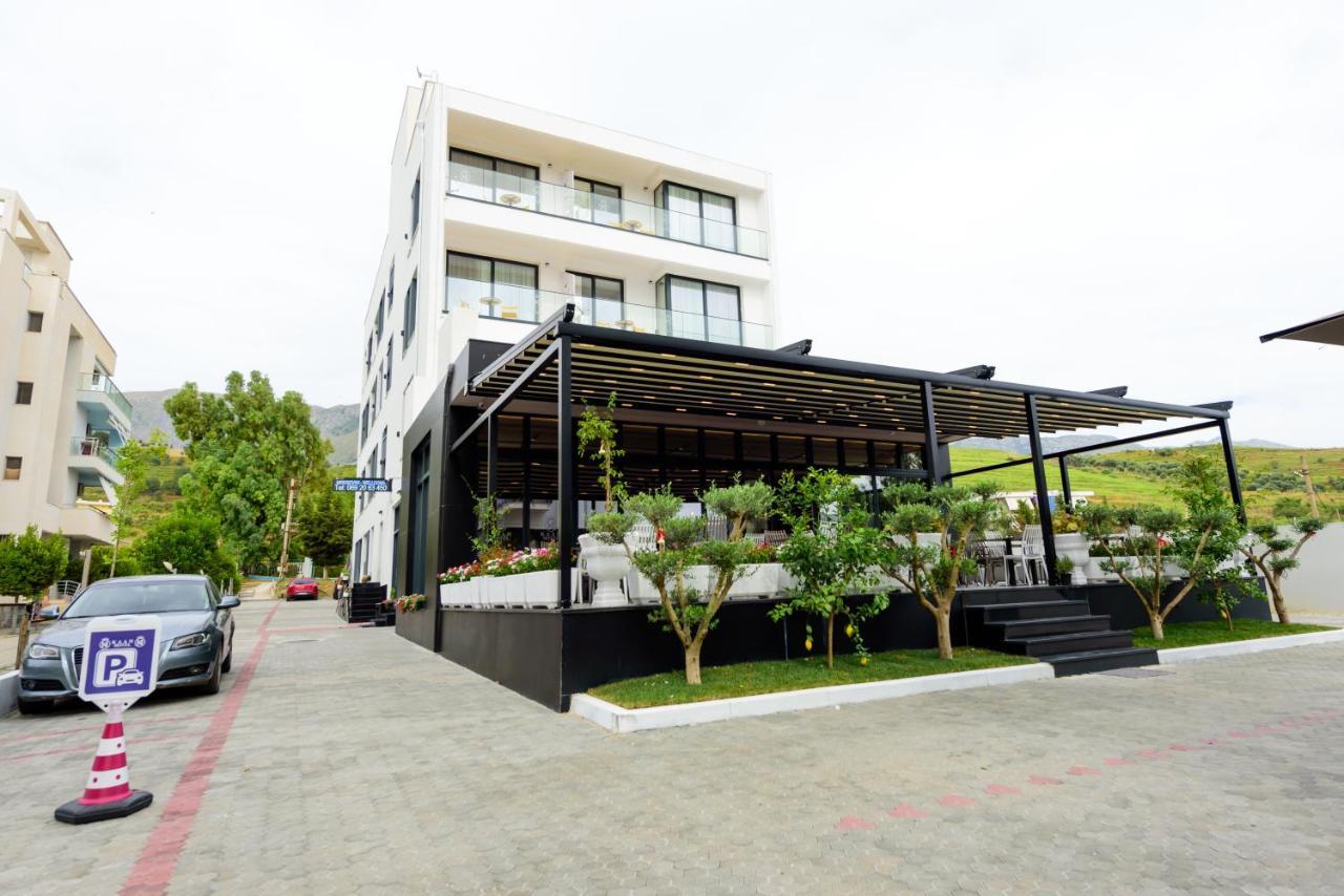 Kaan Hotel Radhimë Dış mekan fotoğraf